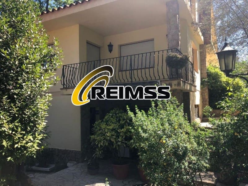 5 soveværelse Villa til salg i Caldes de Malavella med swimmingpool garage - € 629.000 (Ref: 6595889)