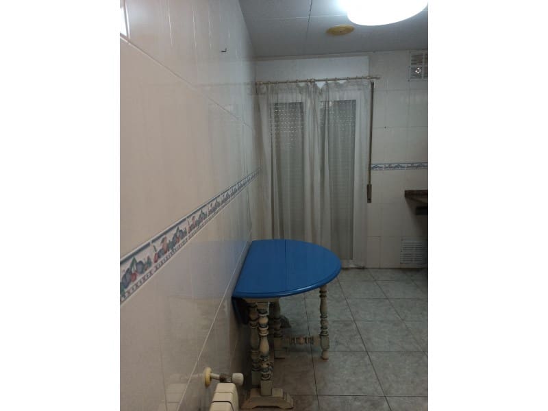 Chalet de 3 habitaciones en Lloret de Mar en venta con garaje - 589.999 € (Ref: 6676677)