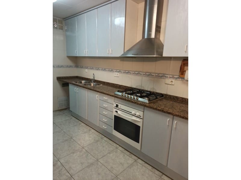 Chalet de 3 habitaciones en Lloret de Mar en venta con garaje - 589.999 € (Ref: 6676677)