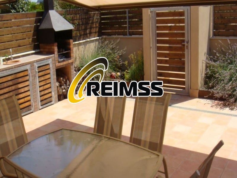 4 soveværelse Villa til salg i Lloret de Mar med garage - € 550.000 (Ref: 6676678)