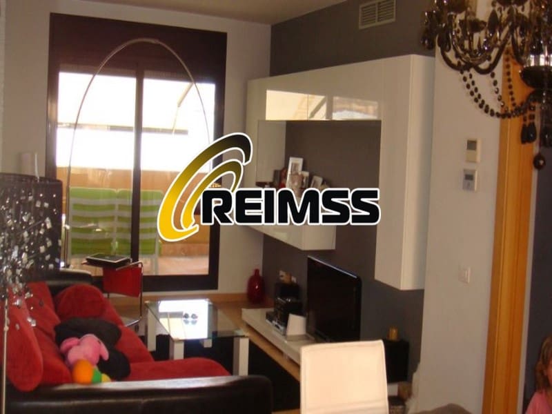 4 soveværelse Villa til salg i Lloret de Mar med garage - € 550.000 (Ref: 6676678)