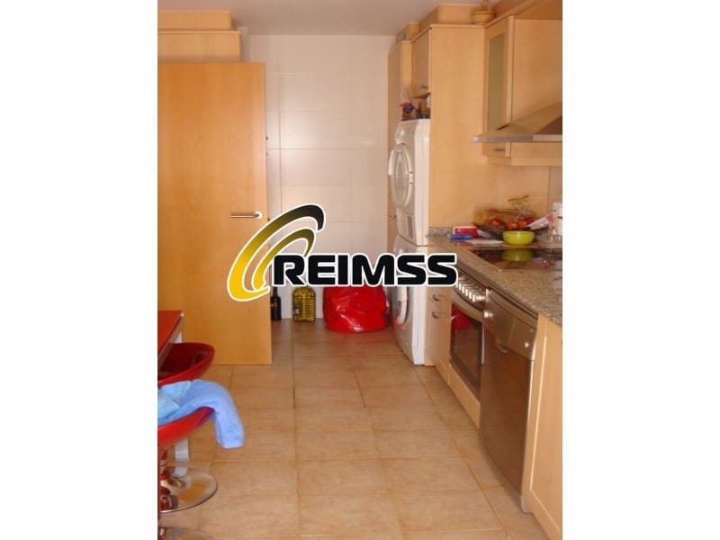 4 soveværelse Villa til salg i Lloret de Mar med garage - € 550.000 (Ref: 6676678)