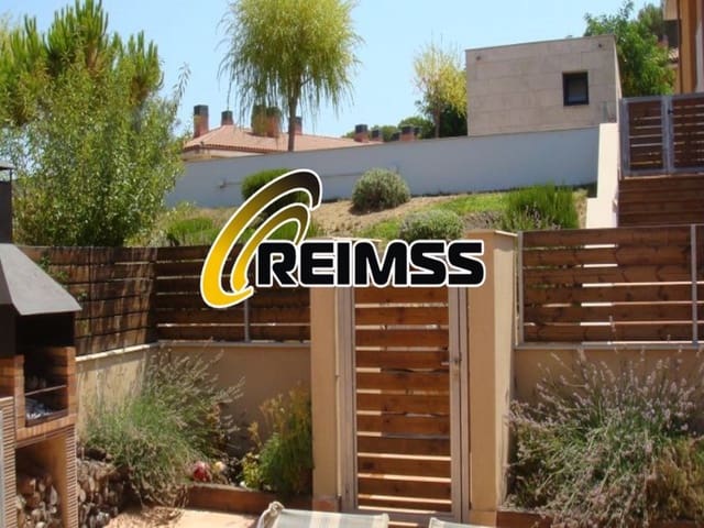 4 soverom Villa til salgs i Santa Clotilde, Lloret de Mar med garasje - € 550 000 (Ref: 6676678)