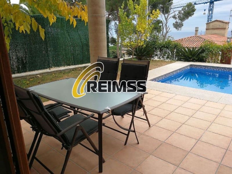 4 sypialnia Willa na sprzedaż w Platja d'Aro z basenem garażem - 1 120 000 € (Ref: 6769731)