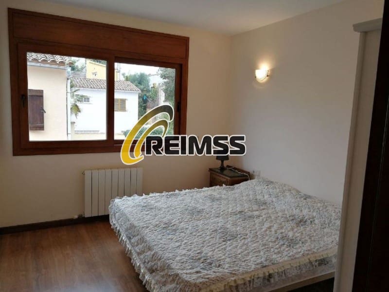 4 sypialnia Willa na sprzedaż w Platja d'Aro z basenem garażem - 1 120 000 € (Ref: 6769731)