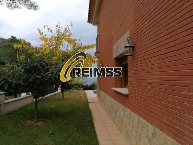 4 sypialnia Willa na sprzedaż w Platja d'Aro, Castell-Platja d'Aro z basenem garażem - 1 120 000 € (Ref: 6769731)