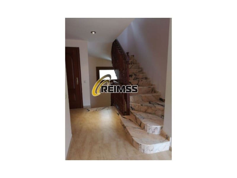 4 sypialnia Willa na sprzedaż w Platja d'Aro z basenem garażem - 1 120 000 € (Ref: 6769731)