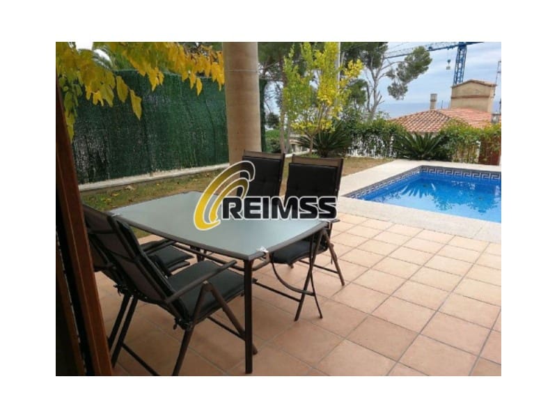 4 sypialnia Willa na sprzedaż w Platja d'Aro z basenem garażem - 1 120 000 € (Ref: 6769731)