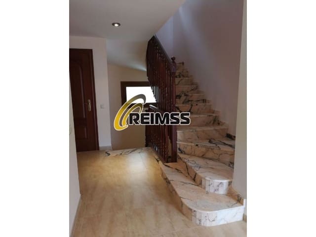4 makuuhuone Huvila myytävänä paikassa Platja d'Aro, Castell-Platja d'Aro mukana uima-altaan 
autotalli - 1 120 000 € (Ref: 6769731)