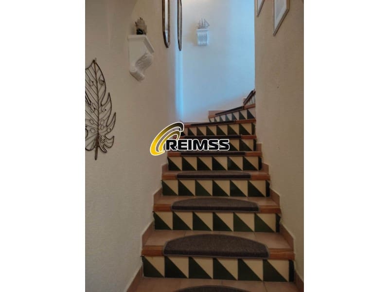 6 sypialnia Willa na sprzedaż w Lloret de Mar z garażem - 449 000 € (Ref: 7241137)