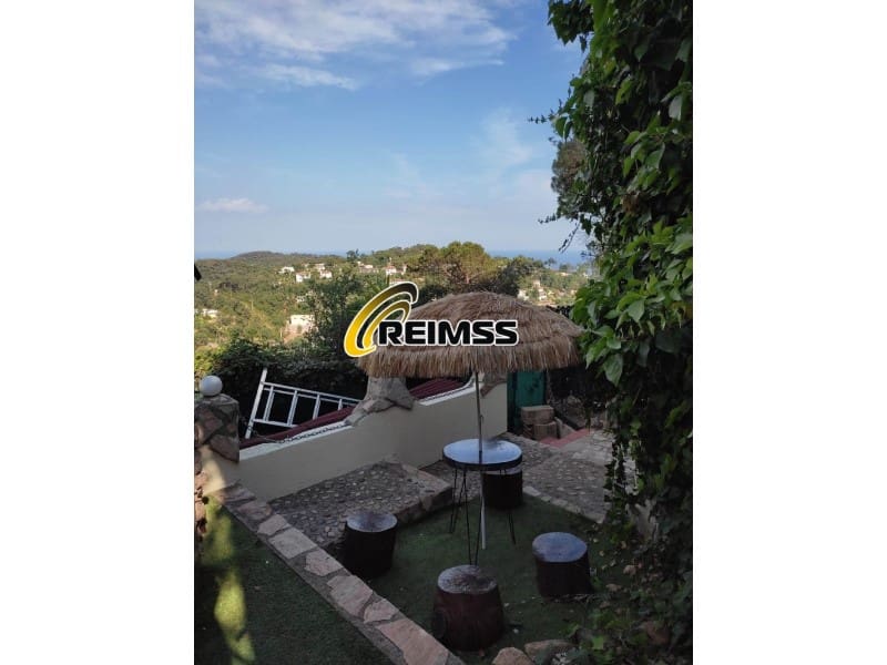 6 sypialnia Willa na sprzedaż w Lloret de Mar z garażem - 449 000 € (Ref: 7241137)