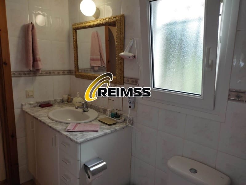 6 sypialnia Willa na sprzedaż w Lloret de Mar z garażem - 449 000 € (Ref: 7241137)