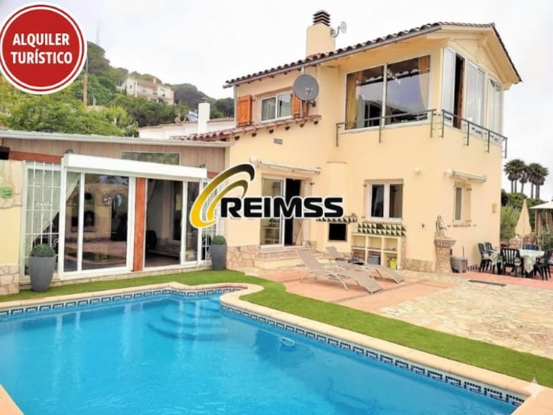 6 sypialnia Willa na sprzedaż w Lloret de Mar z garażem - 449 000 € (Ref: 7241137)
