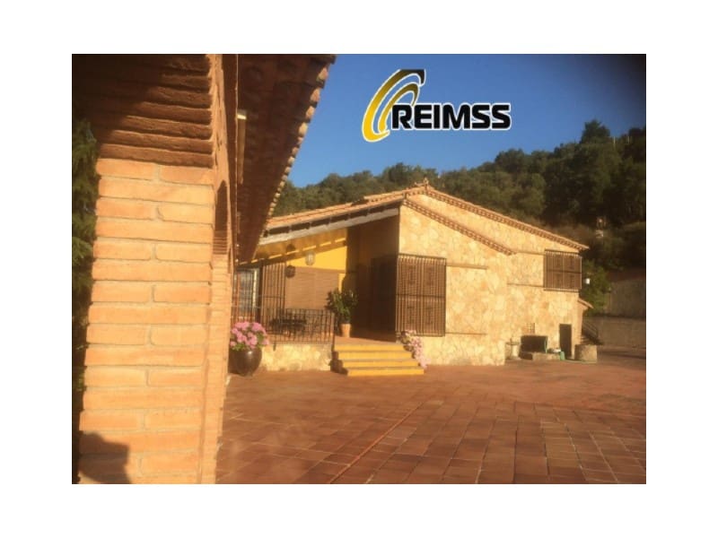 4 soverom Villa til salgs i Santa Cristina d'Aro med svømmebasseng garasje - € 869 000 (Ref: 7352697)