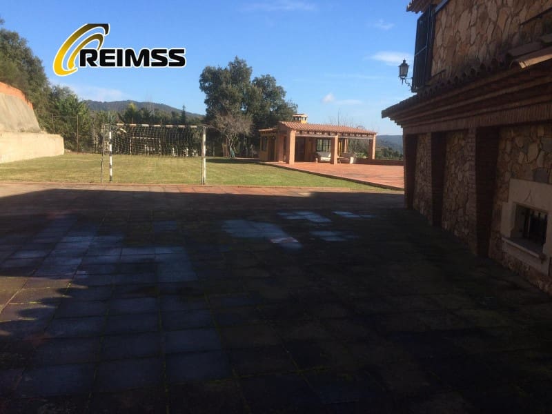 4 soverom Villa til salgs i Santa Cristina d'Aro med svømmebasseng garasje - € 869 000 (Ref: 7352697)