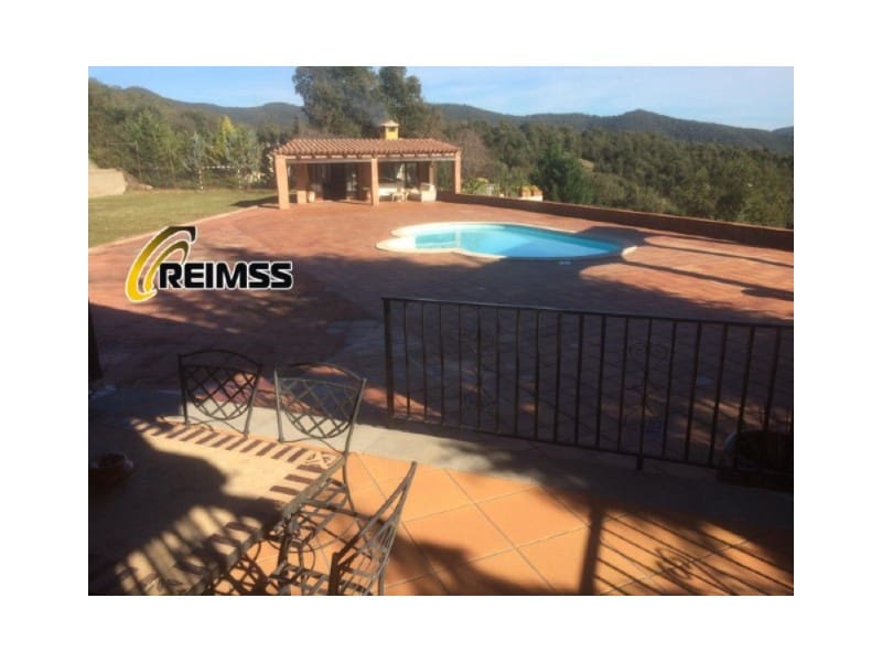 4 soverom Villa til salgs i Santa Cristina d'Aro med svømmebasseng garasje - € 869 000 (Ref: 7352697)