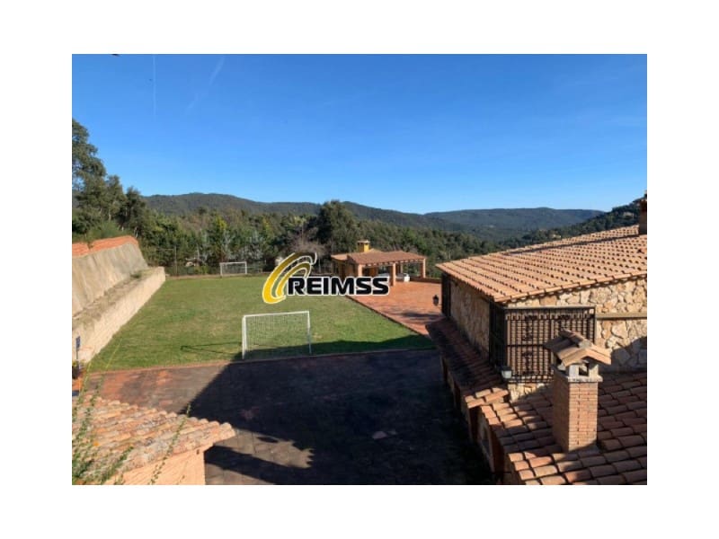4 soverom Villa til salgs i Santa Cristina d'Aro med svømmebasseng garasje - € 869 000 (Ref: 7352697)