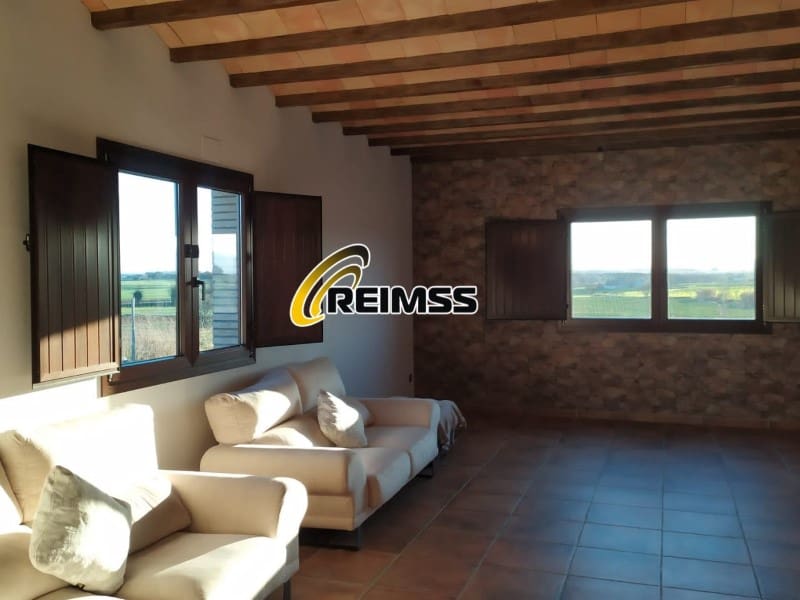 4 soveværelse Villa til salg i Cassa de la Selva - € 757.000 (Ref: 7502331)