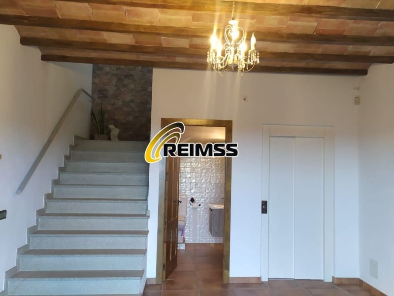 4 soverom Villa til salgs i Cassa de la Selva - € 757 000 (Ref: 7502331)