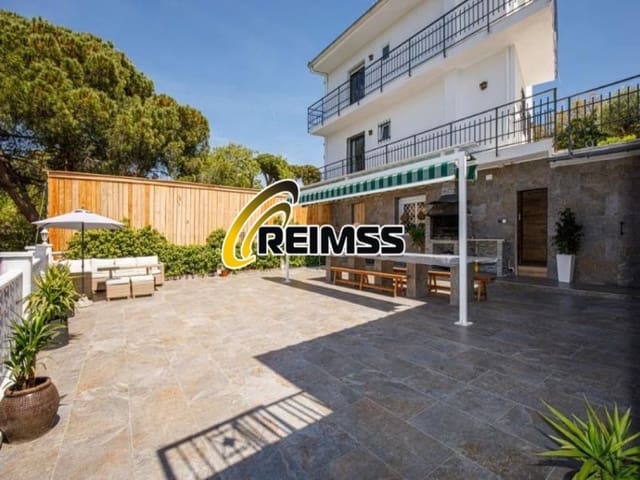 5 soverom Villa til salgs i Tordera med svømmebasseng garasje - € 1 050 000 (Ref: 7755003)