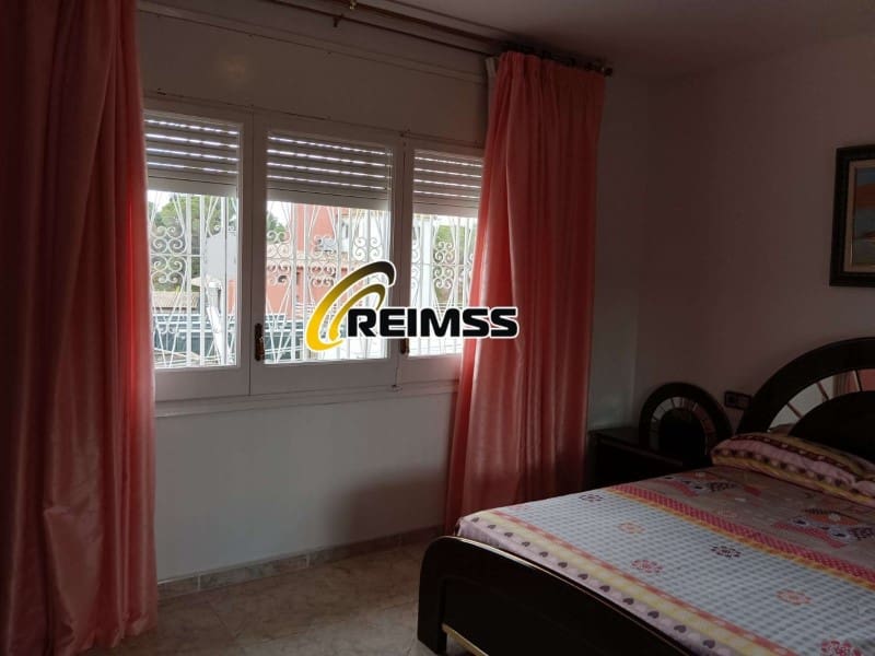 7 quarto Moradia para venda em Lloret de Mar - 490 000 € (Ref: 7810352)