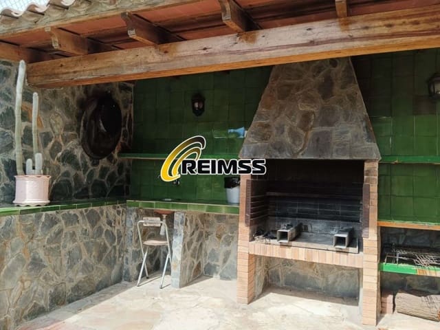 7 slaapkamer Villa te koop in Canyelles, Lloret de Mar - € 490.000 (Ref: 7810352)