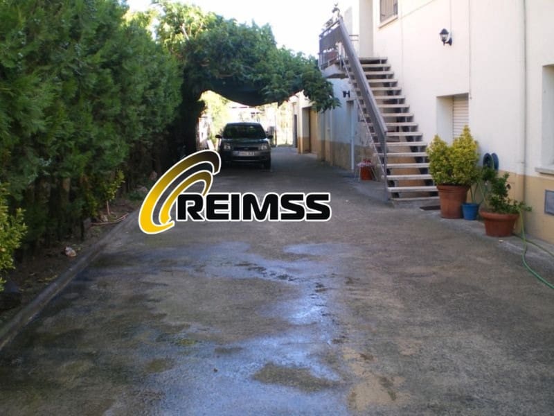 6 sovrum Villa till salu i Macanet de la Selva med garage - 320 000 € (Ref: 7959302)