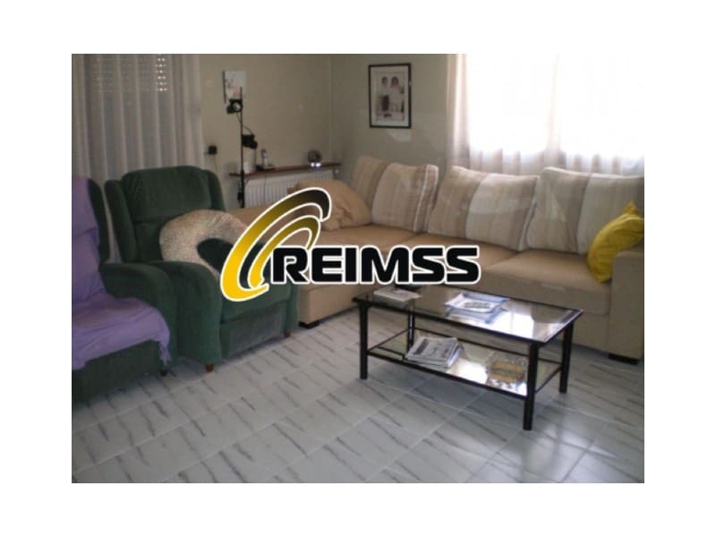 6 sovrum Villa till salu i Macanet de la Selva med garage - 320 000 € (Ref: 7959302)