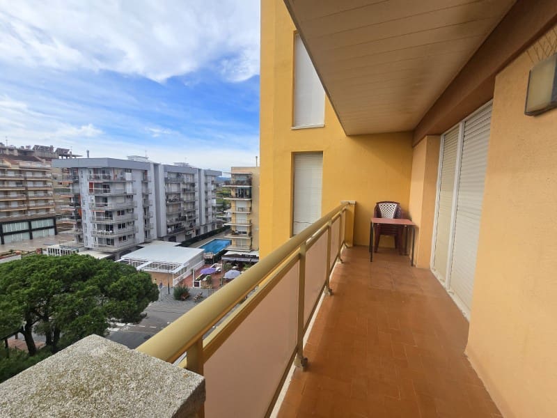 4 sypialnia Mieszkanie na sprzedaż w Blanes z basenem garażem - 340 000 € (Ref: 8311137)