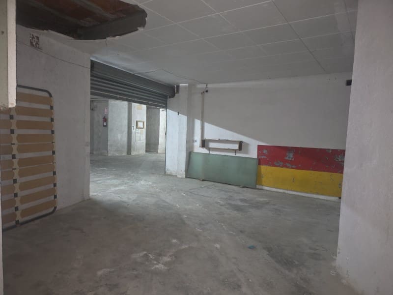 4 sypialnia Mieszkanie na sprzedaż w Blanes z basenem garażem - 340 000 € (Ref: 8311137)