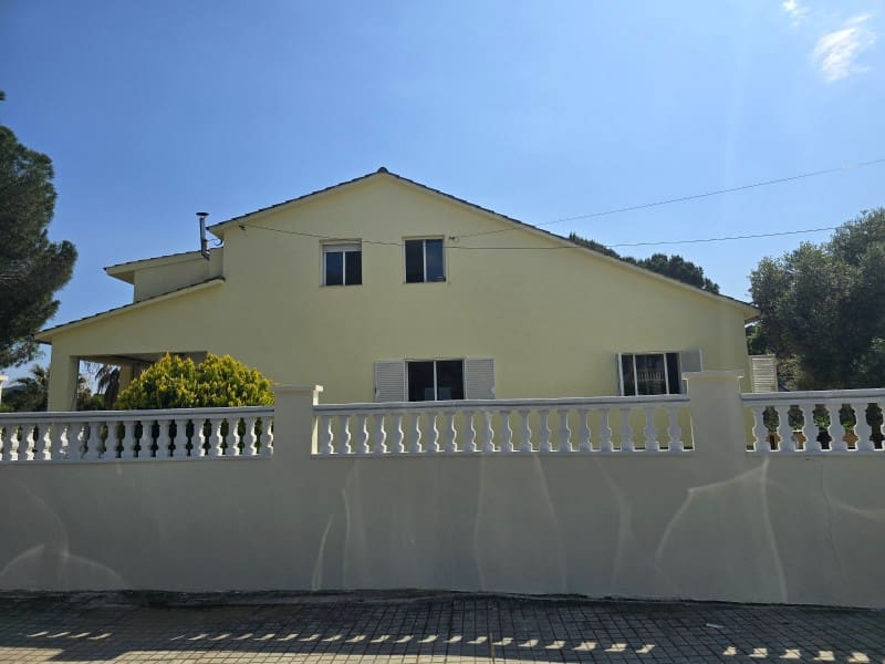 5 soverom Villa til salgs i Tordera med garasje - € 360 000 (Ref: 8316061)