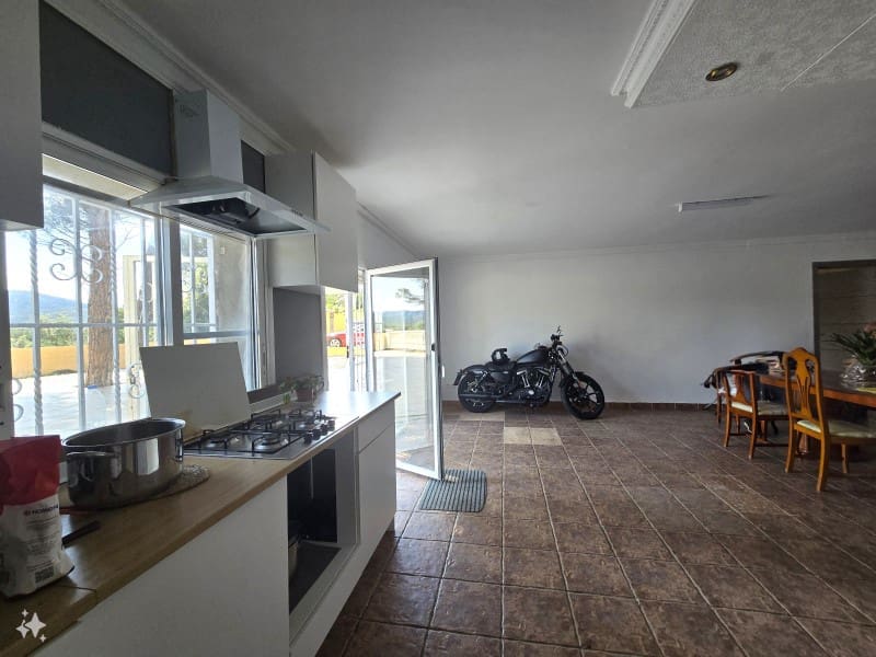 5 soverom Villa til salgs i Tordera med garasje - € 360 000 (Ref: 8316061)