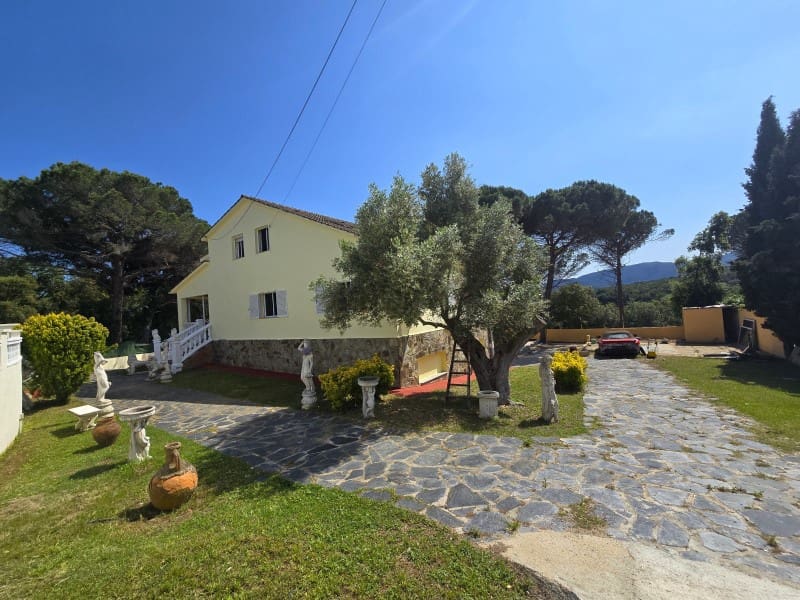 5 soverom Villa til salgs i Tordera med garasje - € 360 000 (Ref: 8316061)