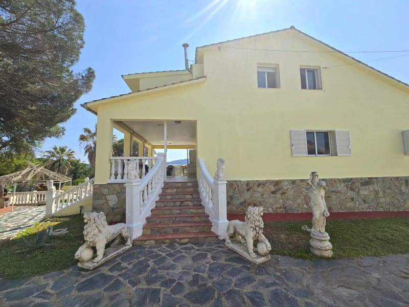 5 soverom Villa til salgs i Tordera med garasje - € 360 000 (Ref: 8316061)