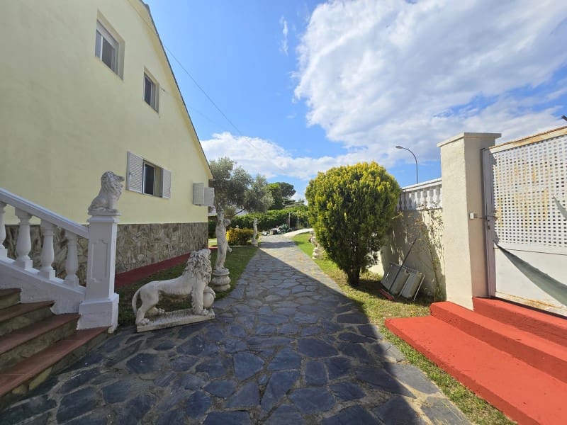 5 soverom Villa til salgs i Tordera med garasje - € 360 000 (Ref: 8316061)