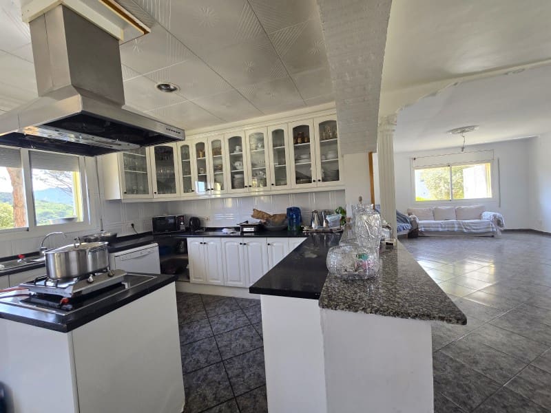 5 soverom Villa til salgs i Tordera med garasje - € 360 000 (Ref: 8316061)