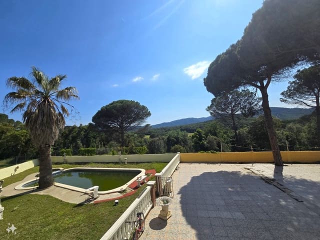 5 soverom Villa til salgs i Tordera med garasje - € 360 000 (Ref: 8316061)