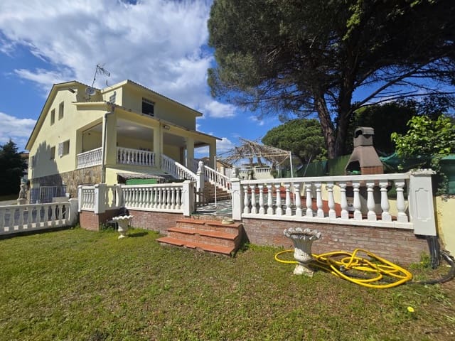 5 soverom Villa til salgs i Tordera med garasje - € 360 000 (Ref: 8316061)