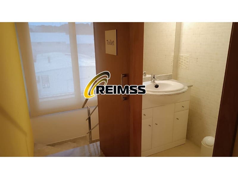 3 soveværelse Lejlighed til salg i Lloret de Mar med garage - € 284.000 (Ref: 8352469)