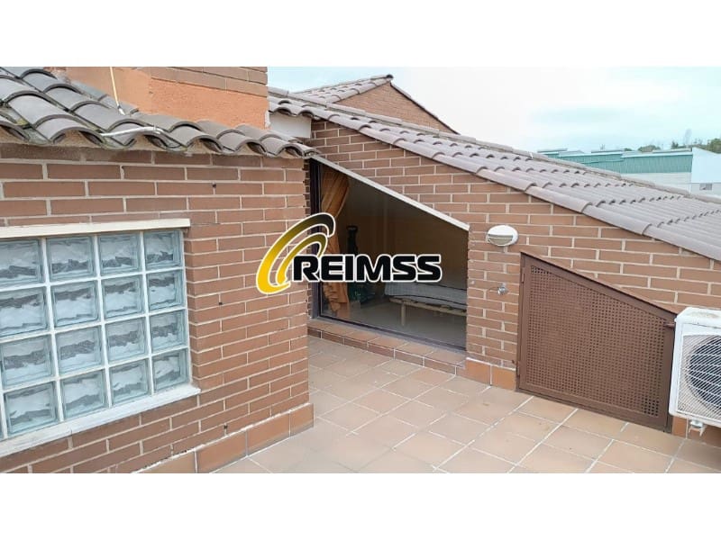 3 soveværelse Lejlighed til salg i Lloret de Mar med garage - € 284.000 (Ref: 8352469)