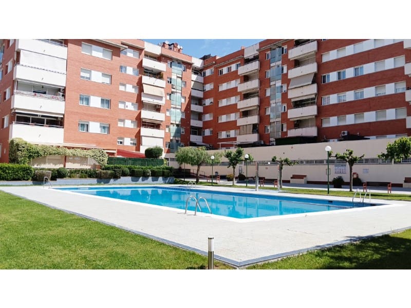 4 soverom Leilighet til salgs i Lloret de Mar med garasje - € 298 000 (Ref: 8437317)