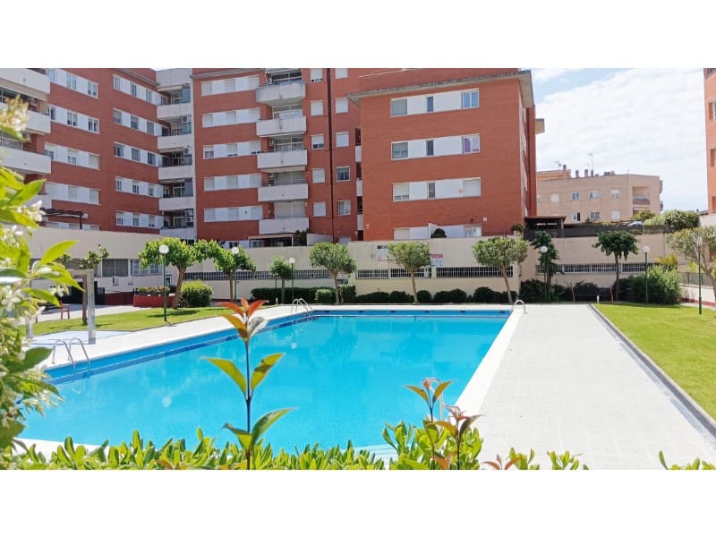 4 soverom Leilighet til salgs i Lloret de Mar med garasje - € 298 000 (Ref: 8437317)