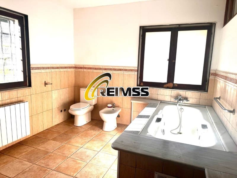 4 Zimmer Villa zu verkaufen in Macanet de la Selva mit Garage - 498.000 € (Ref: 8451009)