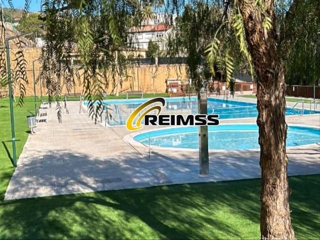 2 chambre Appartement à vendre à Roca Grossa, Lloret de Mar avec garage - 188 000 € (Ref: 8482208)