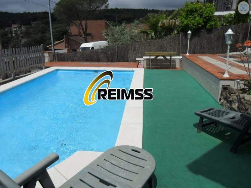 4 soveværelse Villa til salg i Macanet de la Selva med swimmingpool garage - € 350.000 (Ref: 8484803)