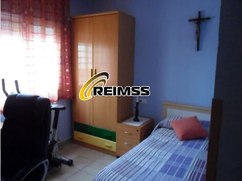 4 soveværelse Villa til salg i Macanet de la Selva med swimmingpool garage - € 350.000 (Ref: 8484803)