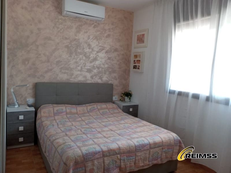 6 soveværelse Villa til salg i La Goba med garage - € 398.000 (Ref: 8508968)