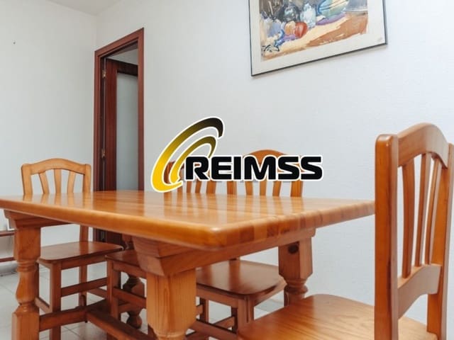 3 bedroom Flat for sale in Blanes - € 160,000 (Ref: 8508977)