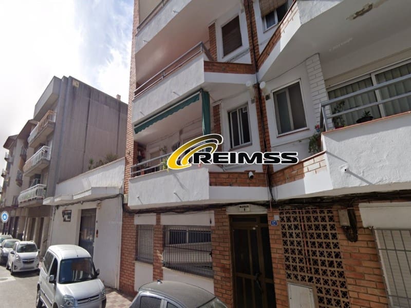 3 soveværelse Lejlighed til salg i Blanes - € 160.000 (Ref: 8508977)