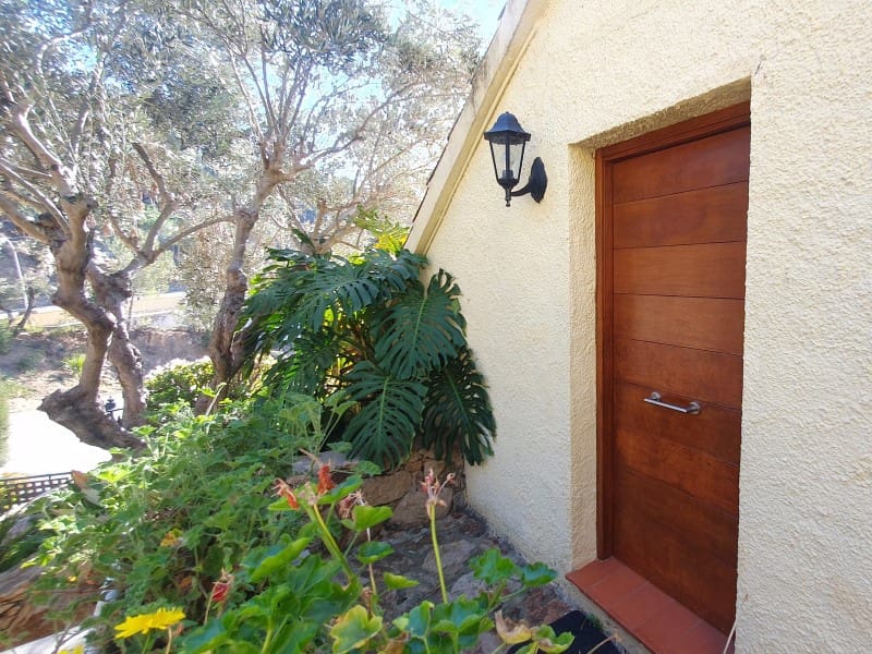 6 soveværelse Villa til salg i Tossa de Mar med garage - € 997.500 (Ref: 8514561)